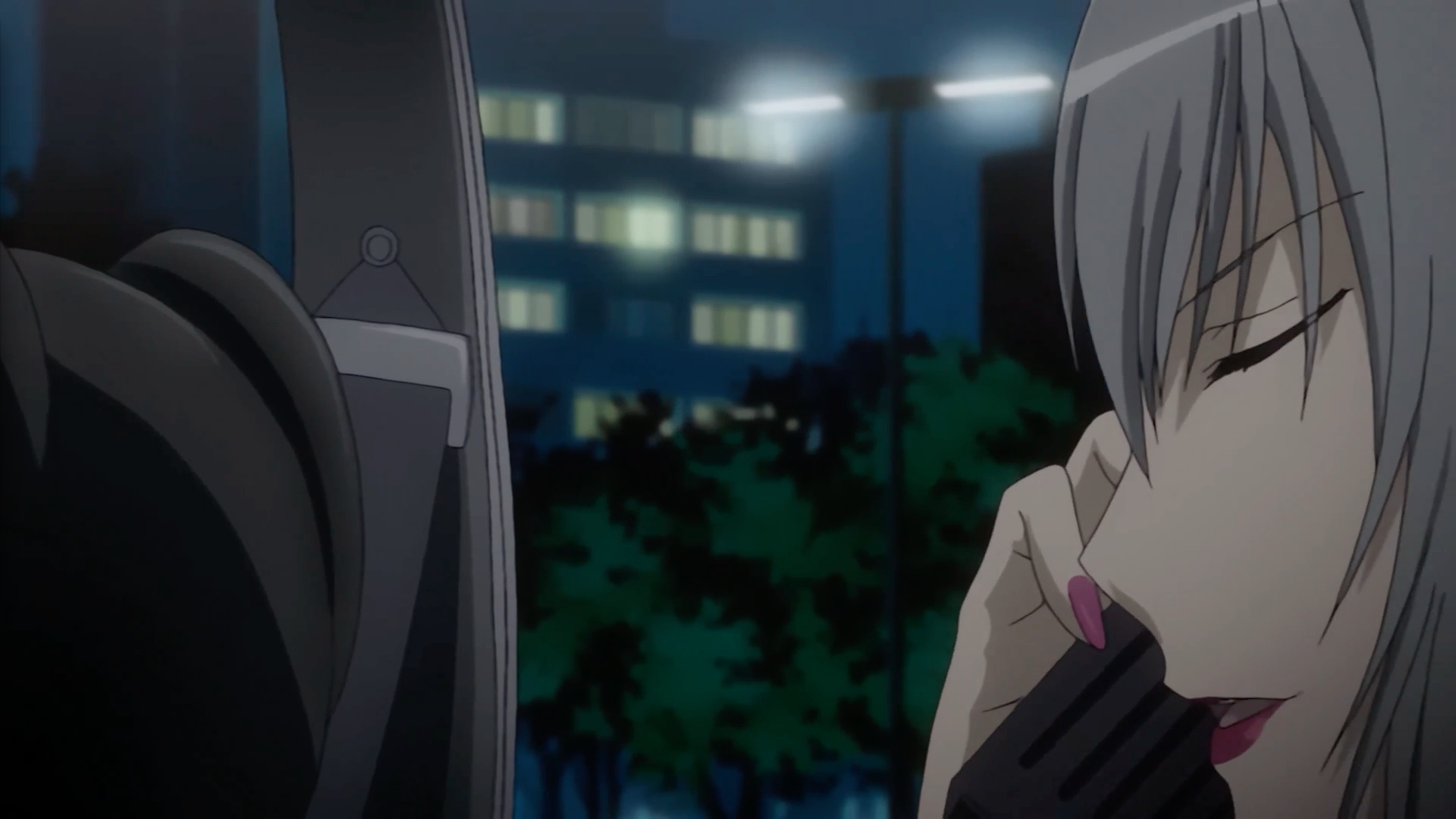 nomura talks to takano on the phone.png